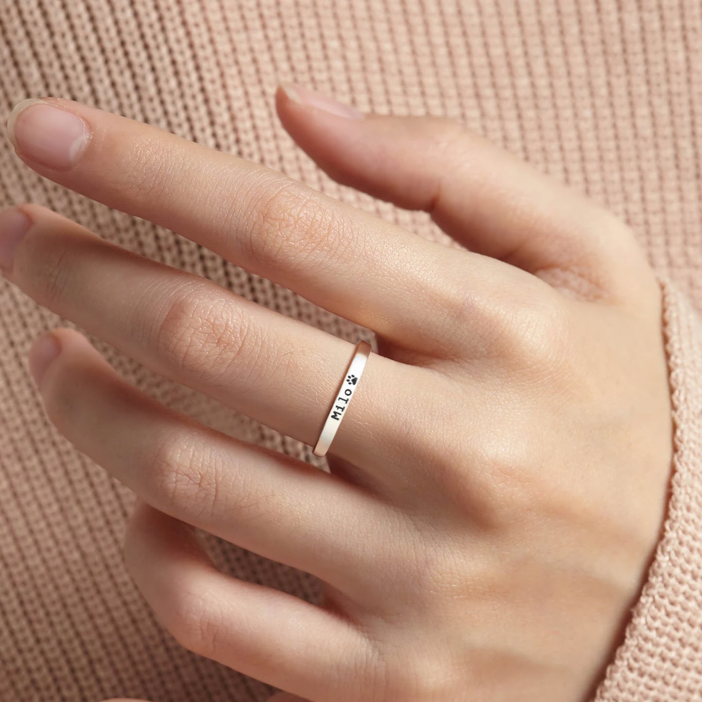 Personalizovaný prsten se jménem domácího mazlíčka