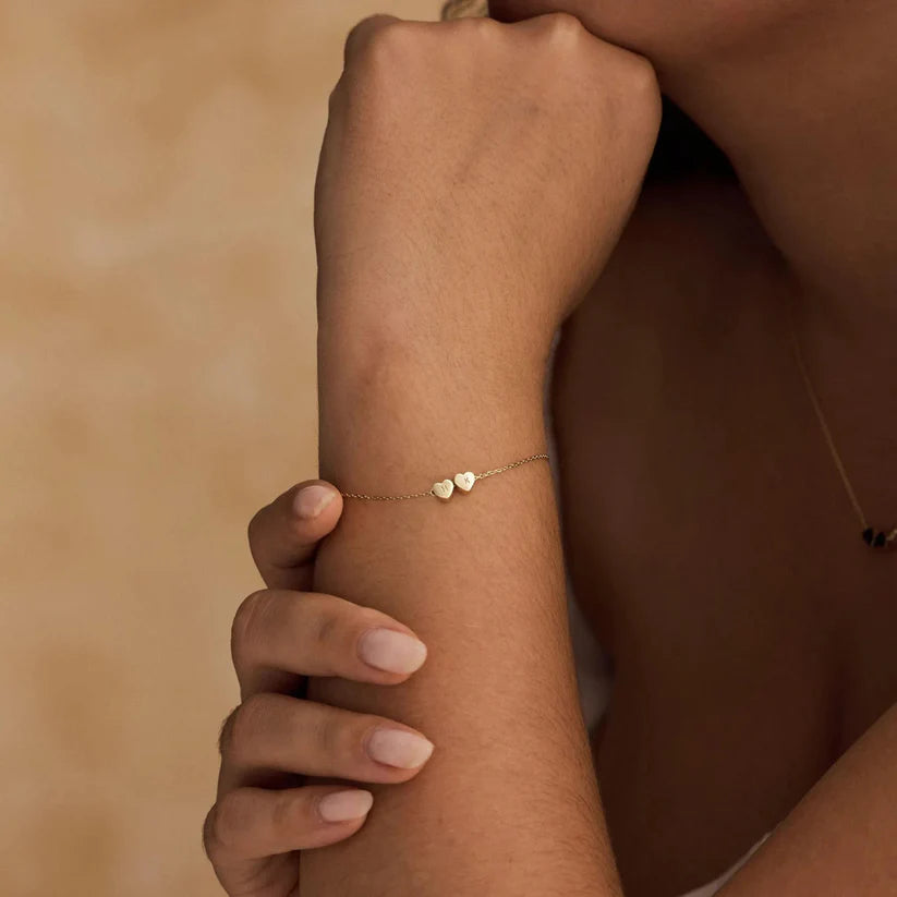 Personalizovaný náramek se srdíčkem a iniciálou