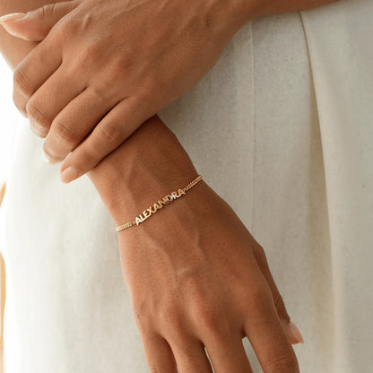 Personalizovaný náramek se jménem